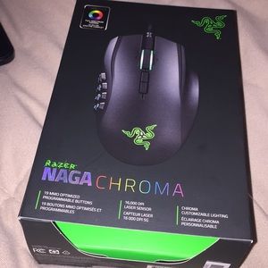 Razer NAGA Chroma GAMING MOUSE